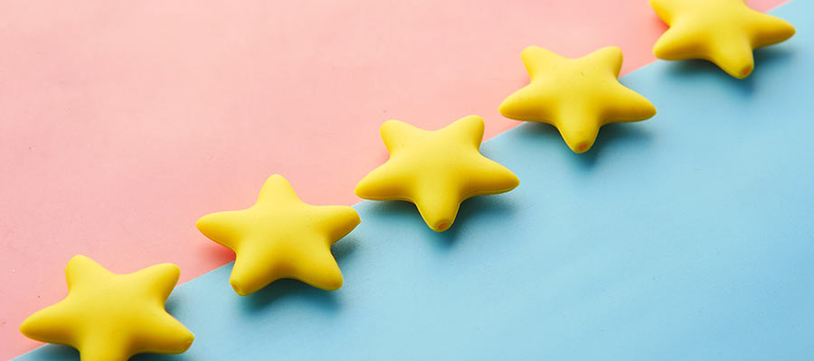 Star figurines on a table.