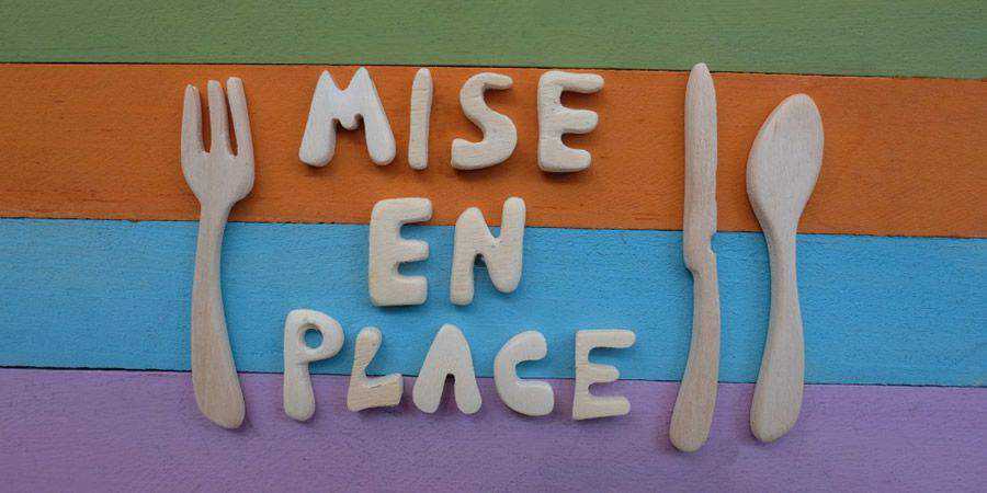 Mise en place sign typogrpahy