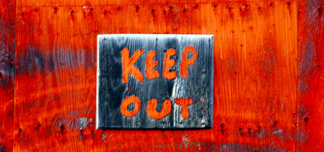 keep out, working image