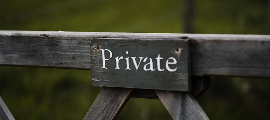 A sign that reads Private